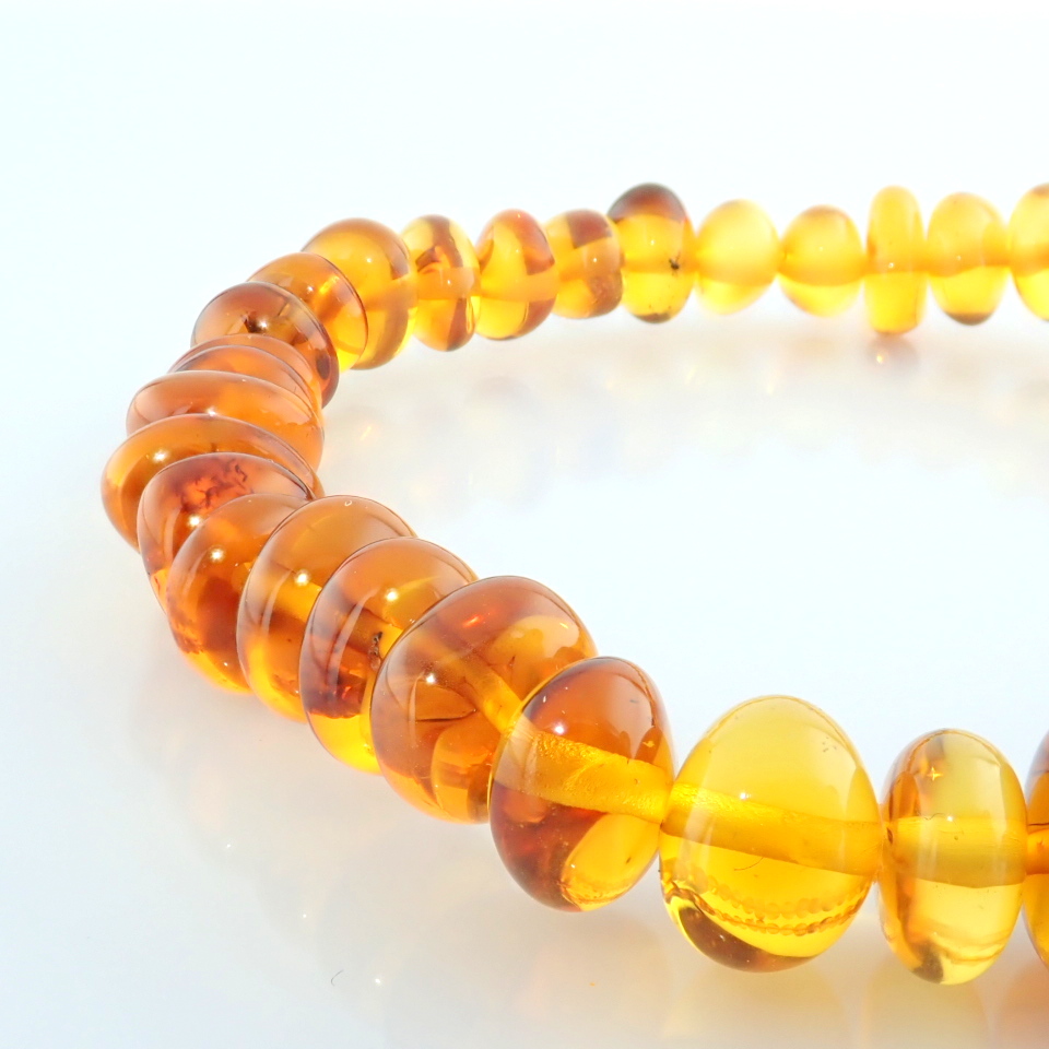 Natural Amber Bracelet - Image 2 of 2