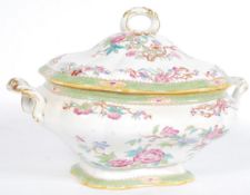 Large C19th Minton tureen