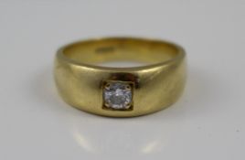 0.28ct Diamond 18ct Gold Signet Ring