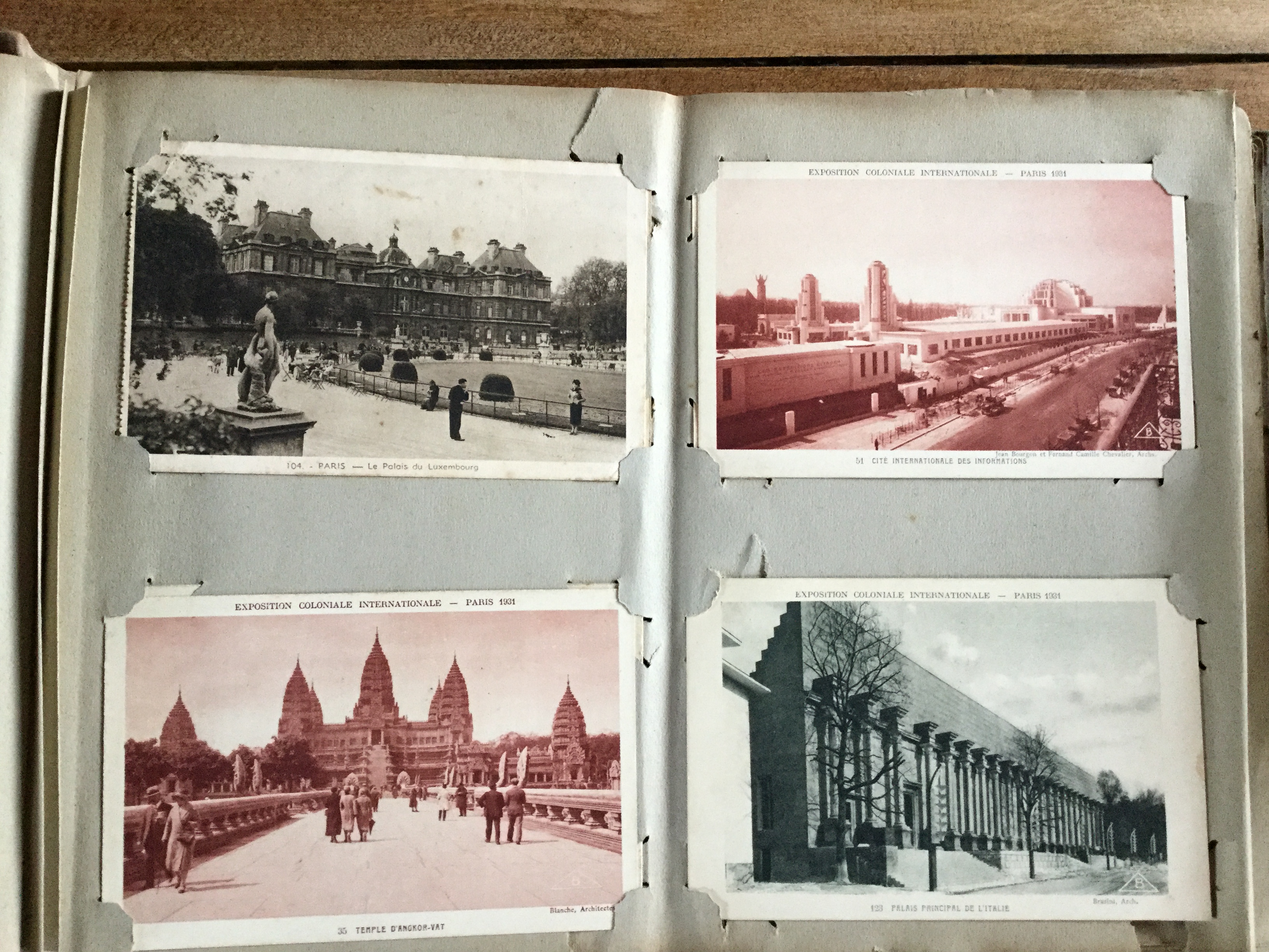 Vintage Collectors post card book Carte Postales French paris - Image 12 of 129