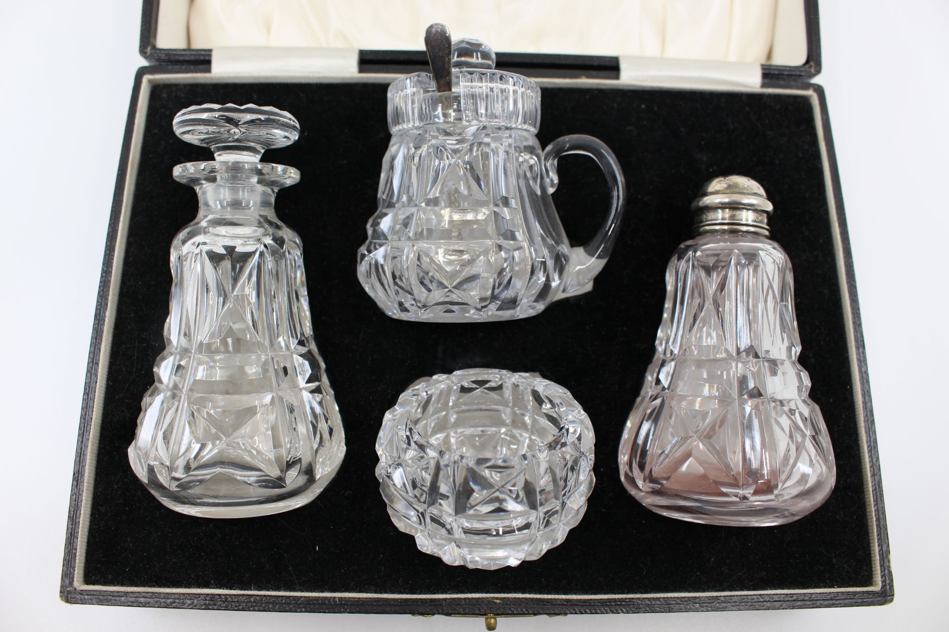 Cased John Walsh Crystal & Silver Cruet Set 1925 - Image 4 of 4