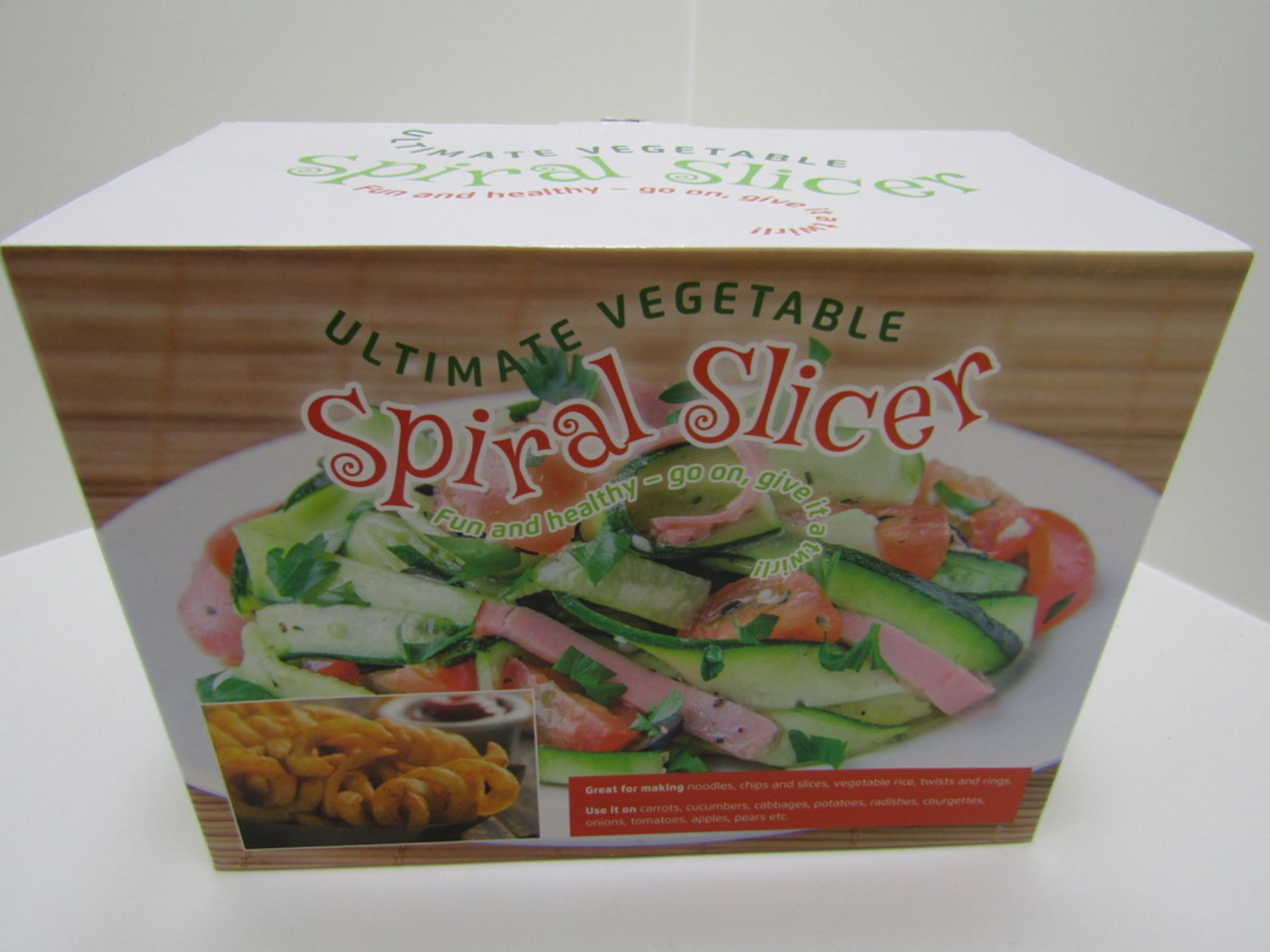 6 x vegetable spiral slicer & Noodle Maker HW3018 - Image 5 of 10