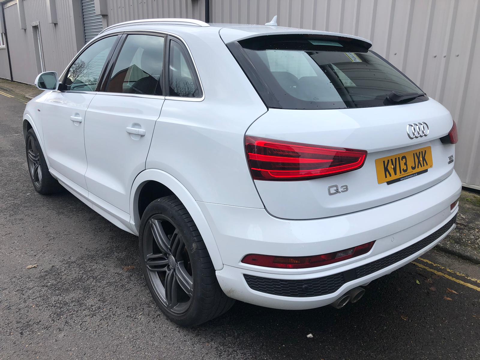 Audi Q3 S-Line. 2013/13 Reg. 45,000 miles. MOT 25th November 2020. This car is in perfect condition. - Image 9 of 23