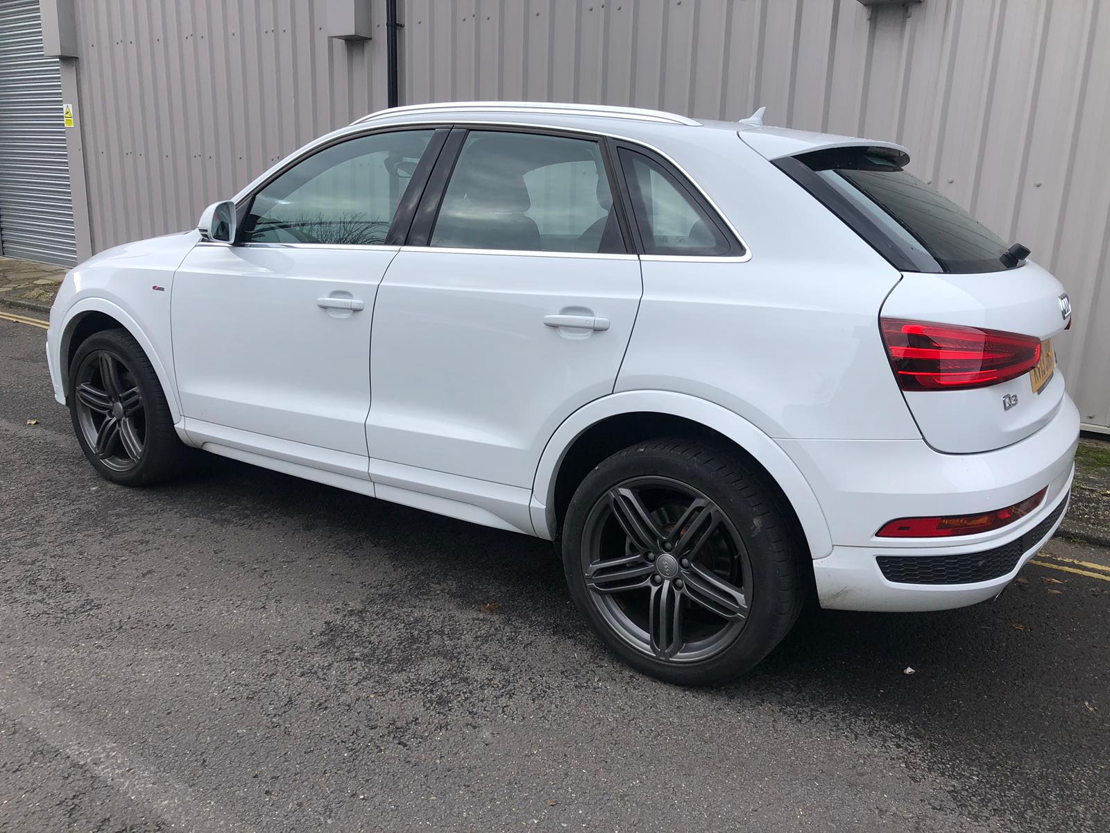 Audi Q3 S-Line. 2013/13 Reg. 45,000 miles. MOT 25th November 2020. This car is in perfect condition. - Image 6 of 23