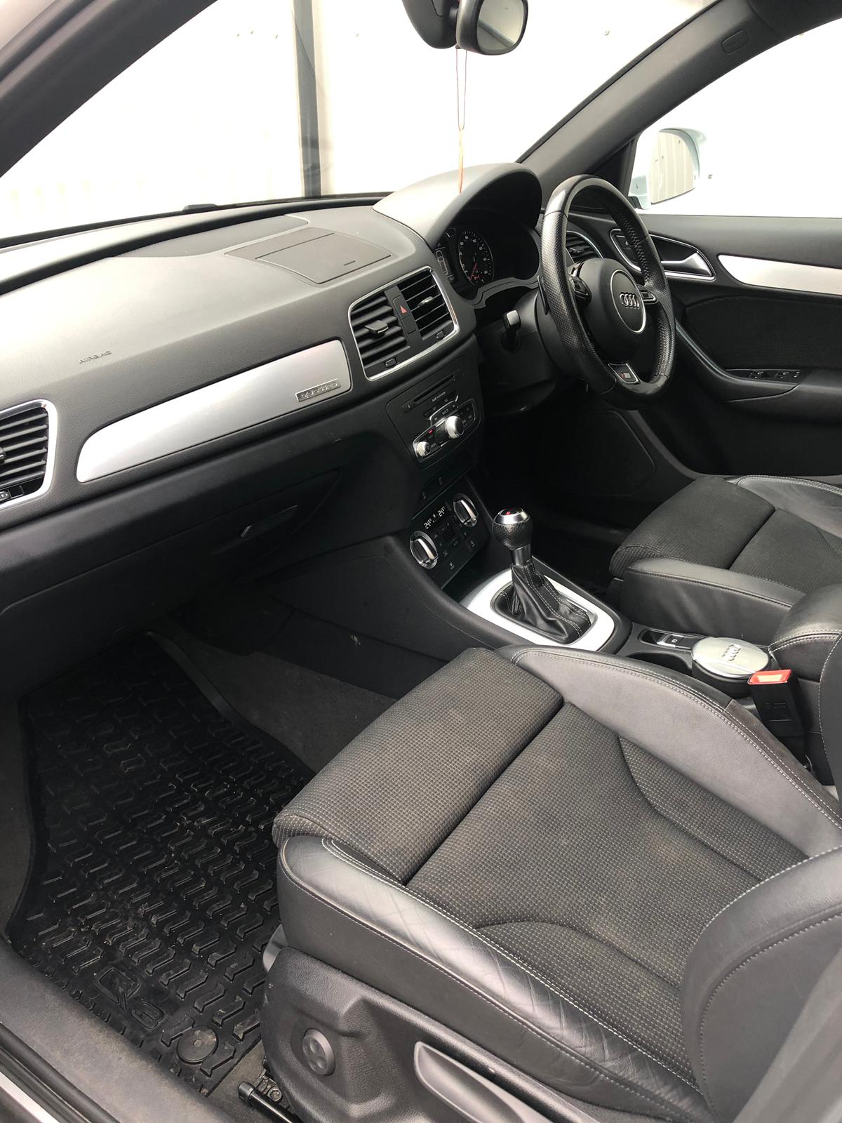 Audi Q3 S-Line. 2013/13 Reg. 45,000 miles. MOT 25th November 2020. This car is in perfect condition. - Image 14 of 23