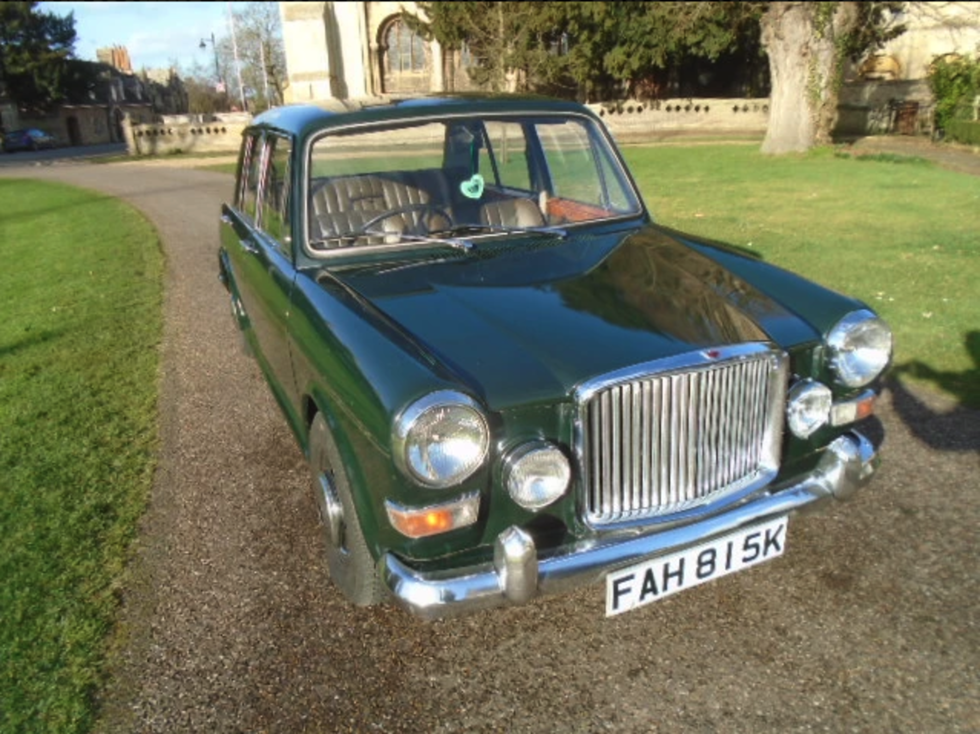 1972 Princess 1300 Vanden Plas - Image 2 of 6