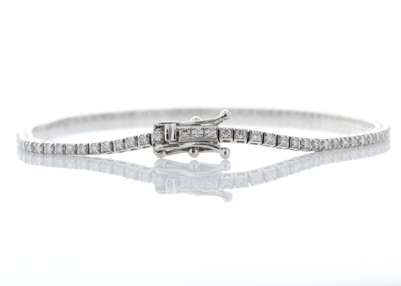 18ct White Gold Tennis Diamond Bracelet 1.11 Carats - Image 2 of 3