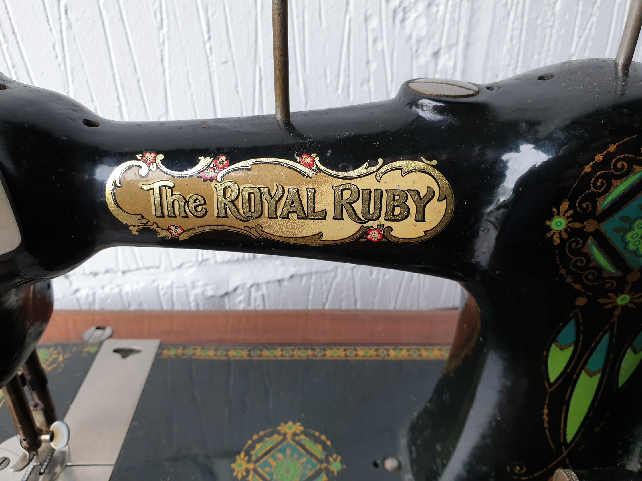 Vintage The Royal Ruby Sewing Machine - Image 3 of 5