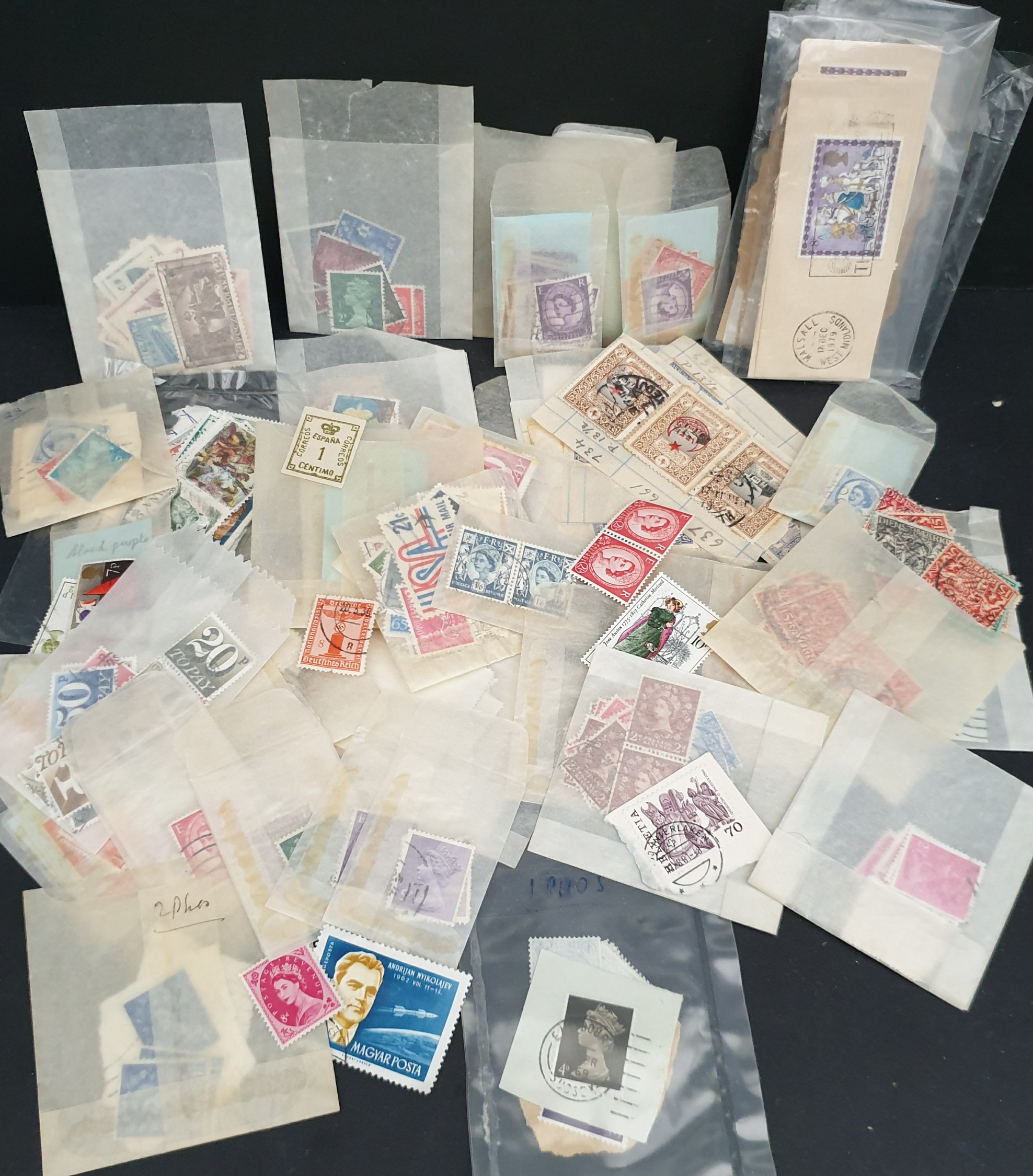 Parcel of 150 Plus Assorted Posatage Stamps