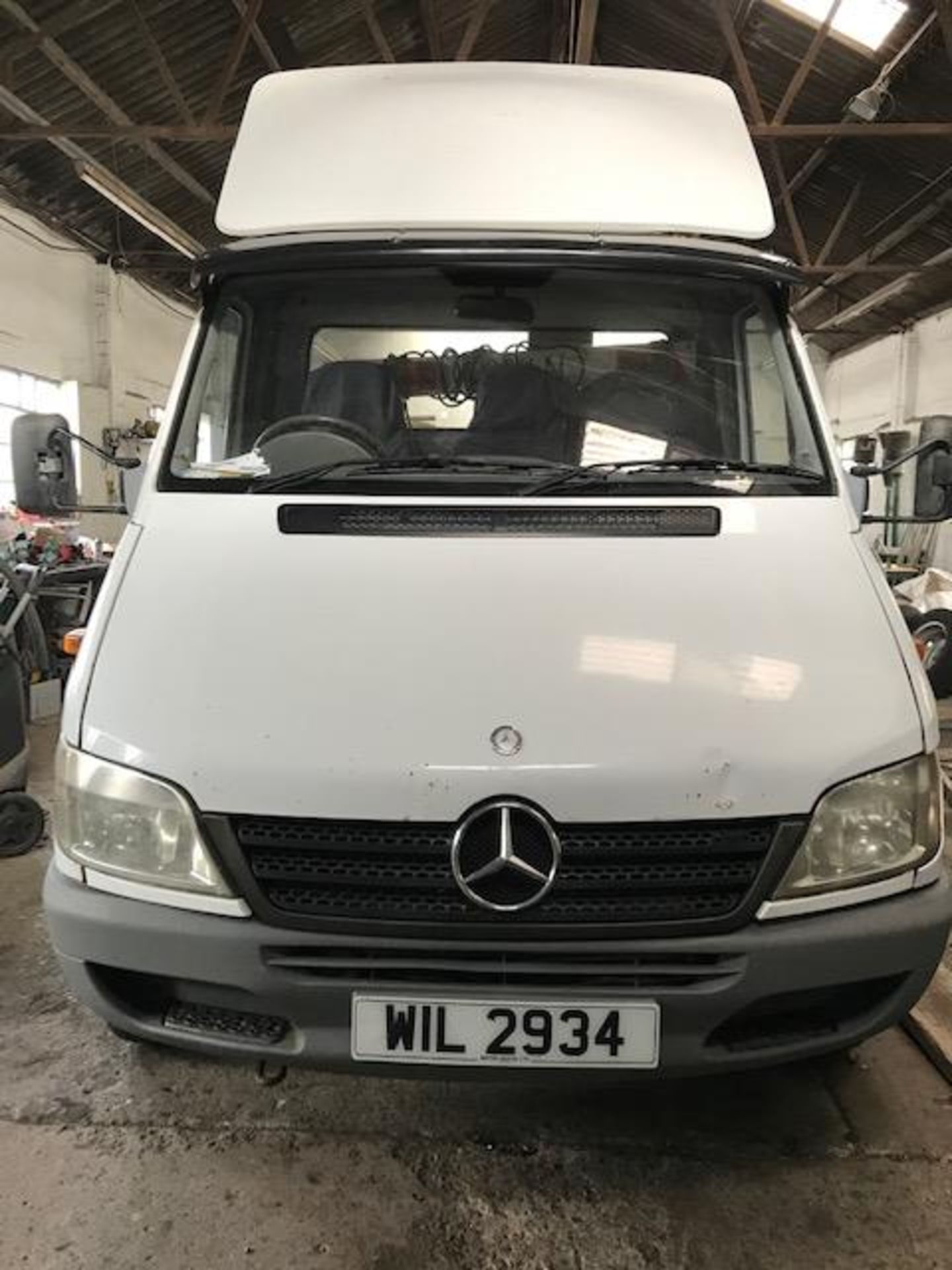 Mercedes-Benz Sprinter Recovery Truck 413CDi