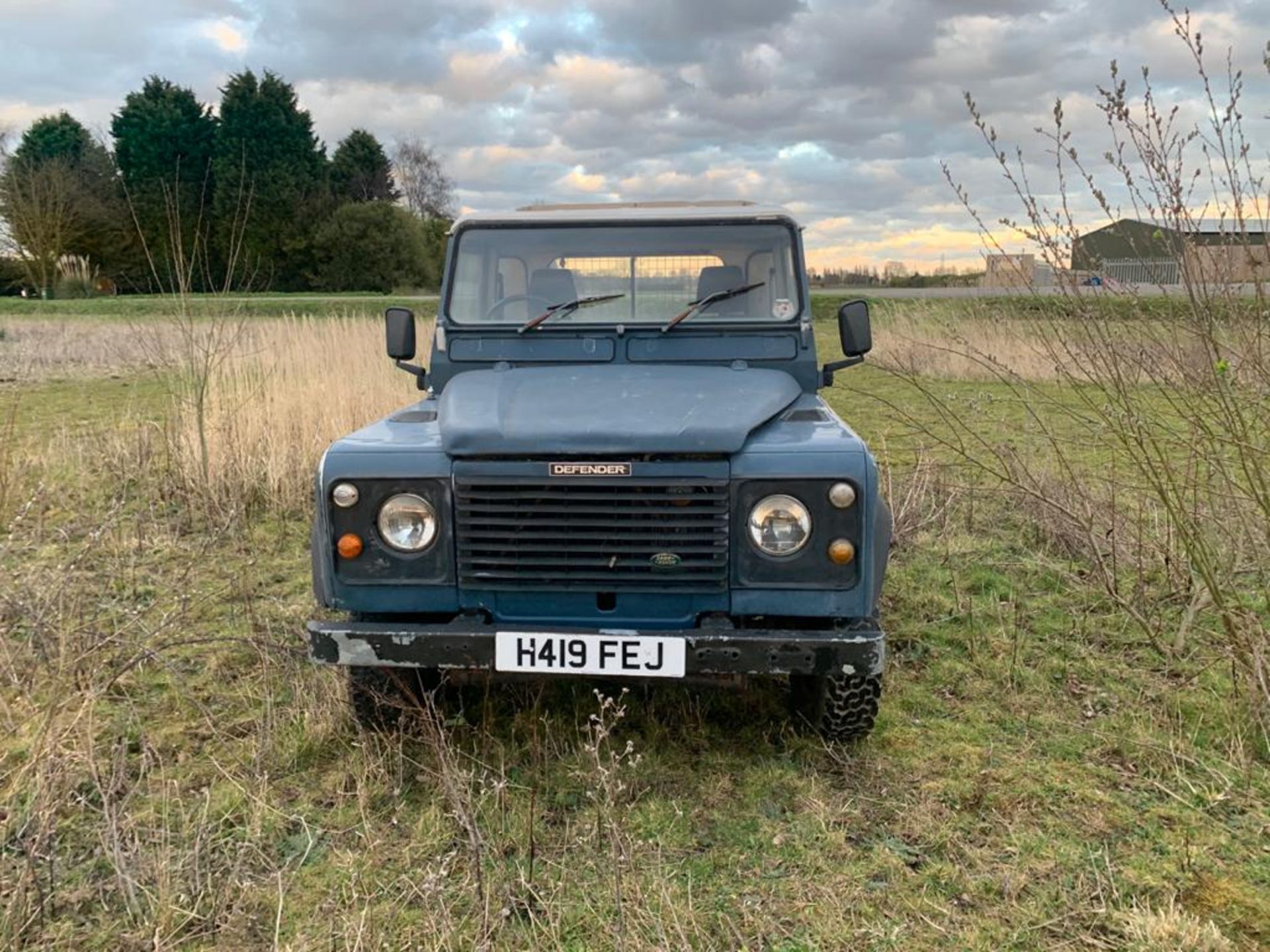 Land Rover Defender 90 - Image 6 of 9