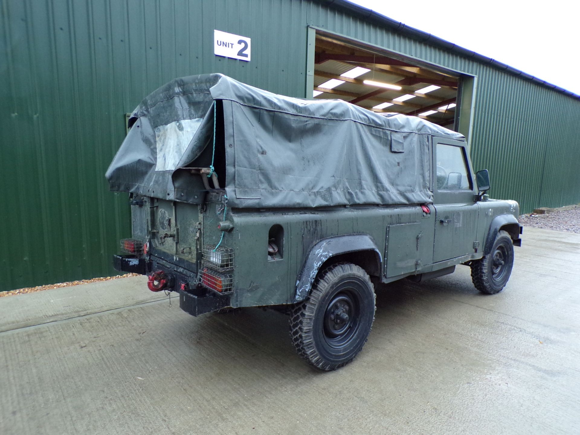 Land Rover Defender 110 4WD 5 Speed - Image 3 of 5