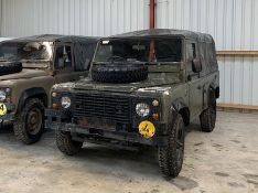 Land Rover Defender 110 4WD 5 Speed