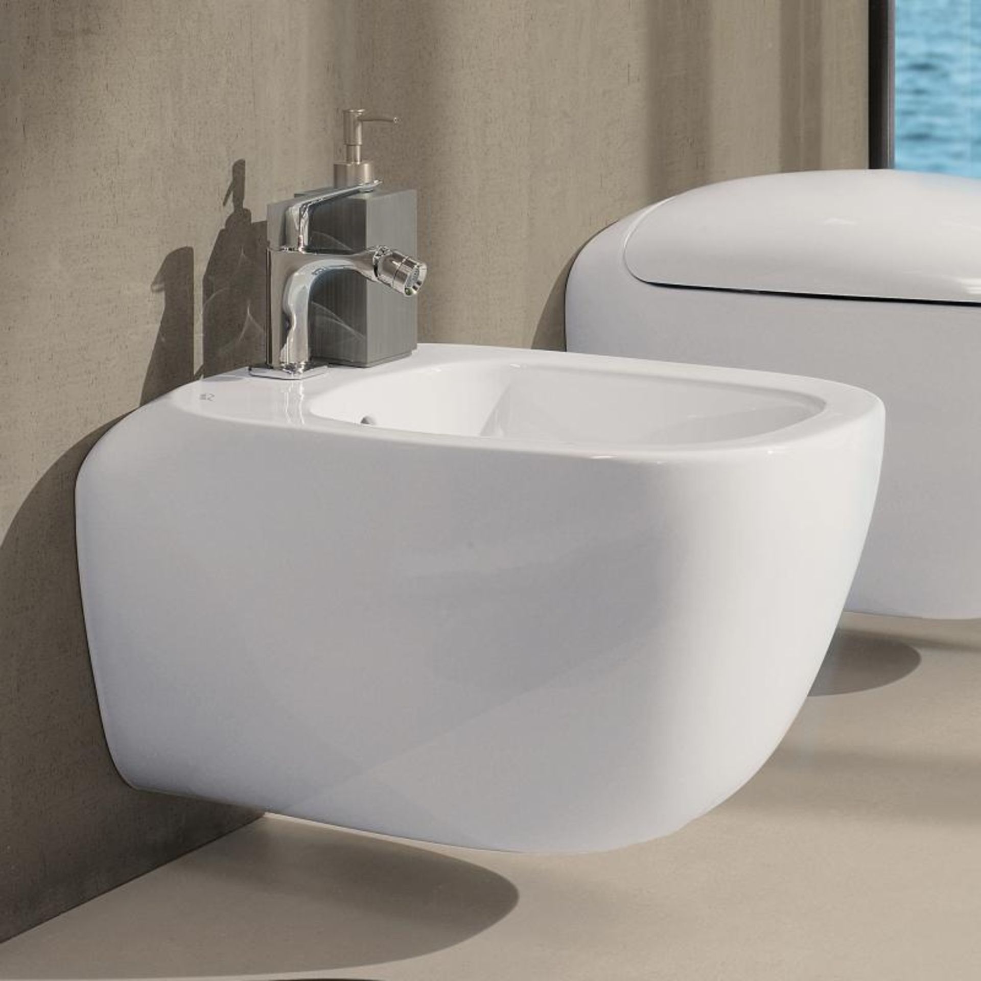 (UR35) Citterio Wall Hung Bidet. RRP £371.99.Creates a chic,minimalist look. The Citterio ran... - Image 3 of 3