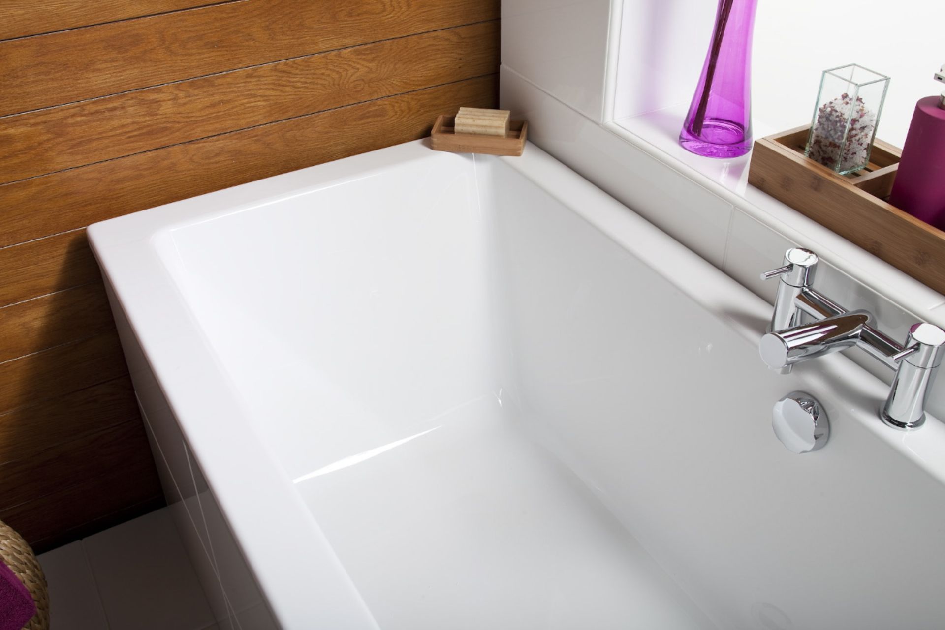 (RC7) 2000x900mm Keramag Deep Double Ended Bath. RRP £627.99. Our range of double ended baths... - Image 5 of 5