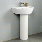 Lyon II Basin & Pedestal - Single Tap Hole. RRP £299.99. Made from White Vitreous China Finis...