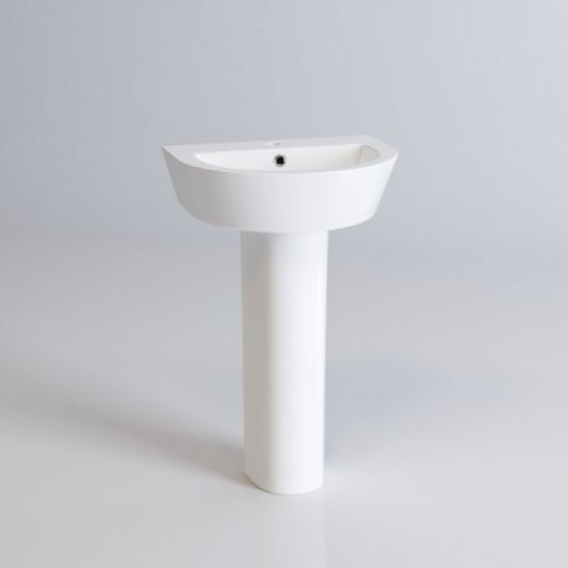 LYON II BASIN & PEDESTAL - SINGLE TAP HOLE. RRP £229.99. Made from White Vitreous China Finish... - Image 2 of 2