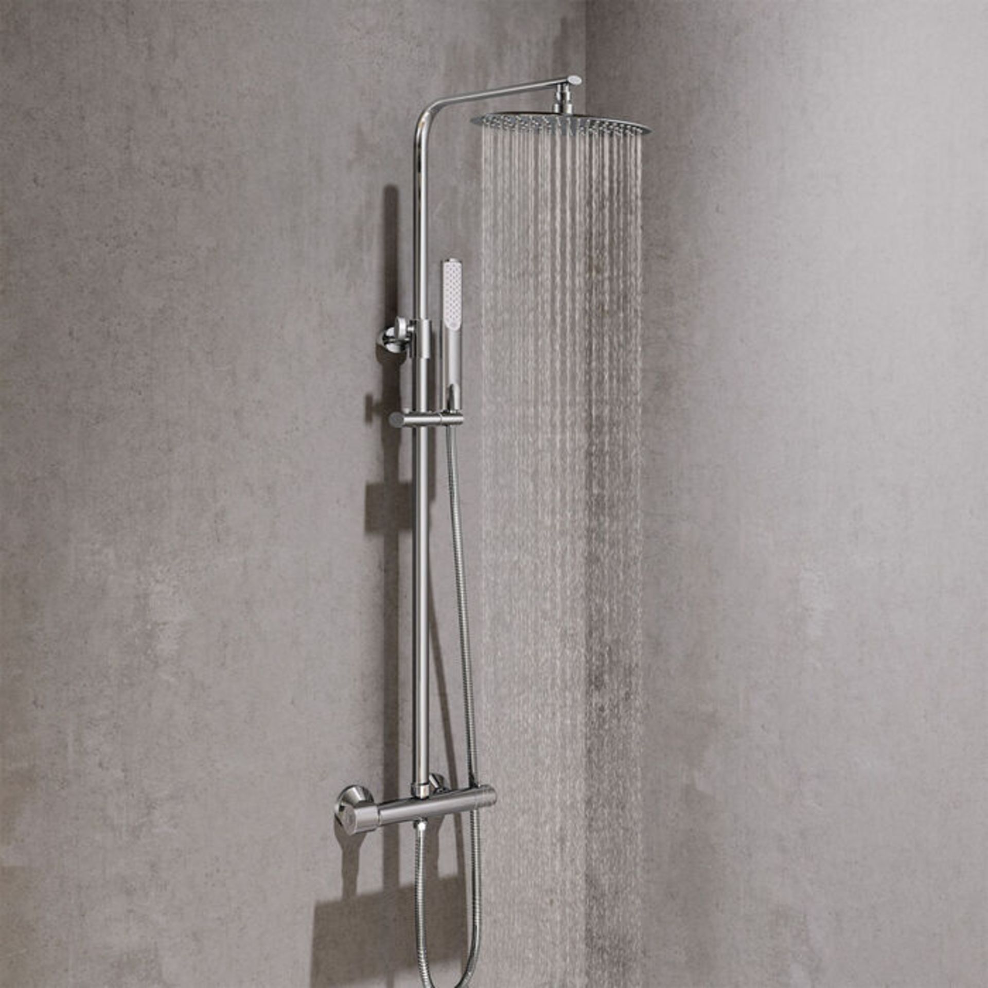 (AA122) Oval Thermostatic Mixer Shower Kit & Large Head. RRP £349.99. Style meets function wit...(