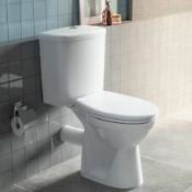 (QQ110) Bodmin Close-coupled Toilet with Standard close Seat. This open back close-coupled toil...(