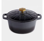 (X24) Black 3.8L Cast Iron Casserole Dish. Perfect for casseroles, soups, rice dishes, stews, ...