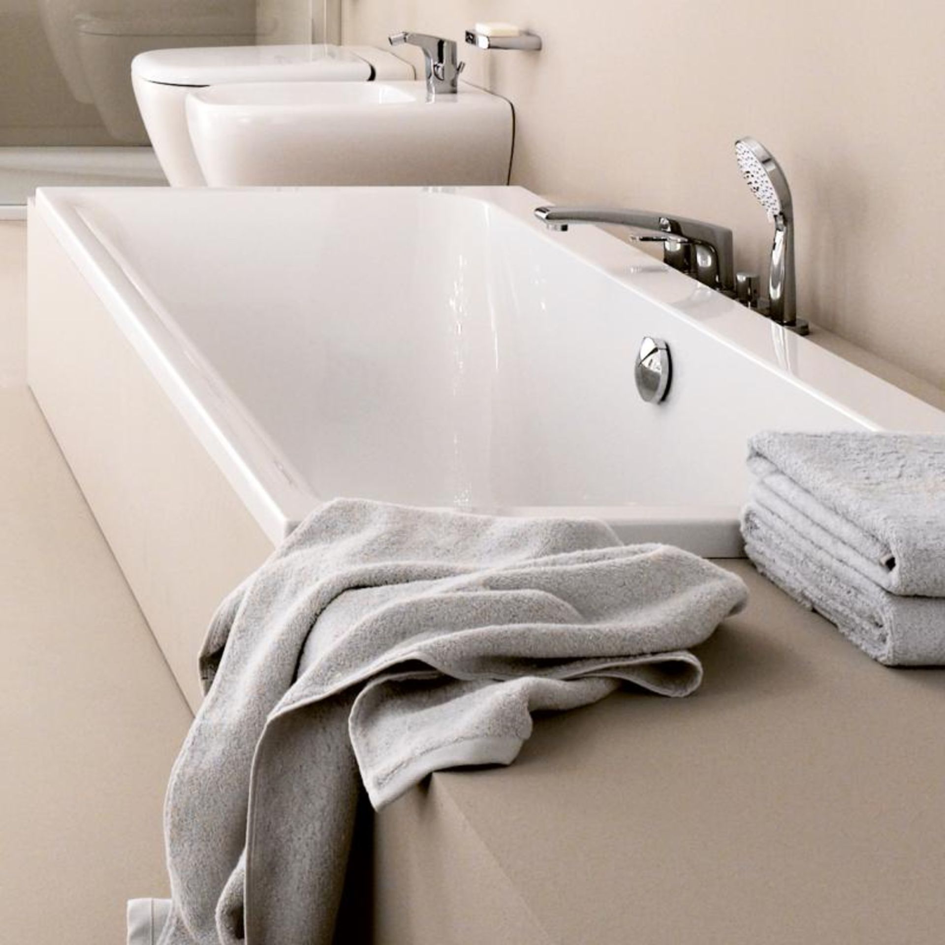 (RC12) 1700x750mm Keramag myDay Double Ended bathtub. RRP £981.03. white. If youre looking for... - Image 3 of 4