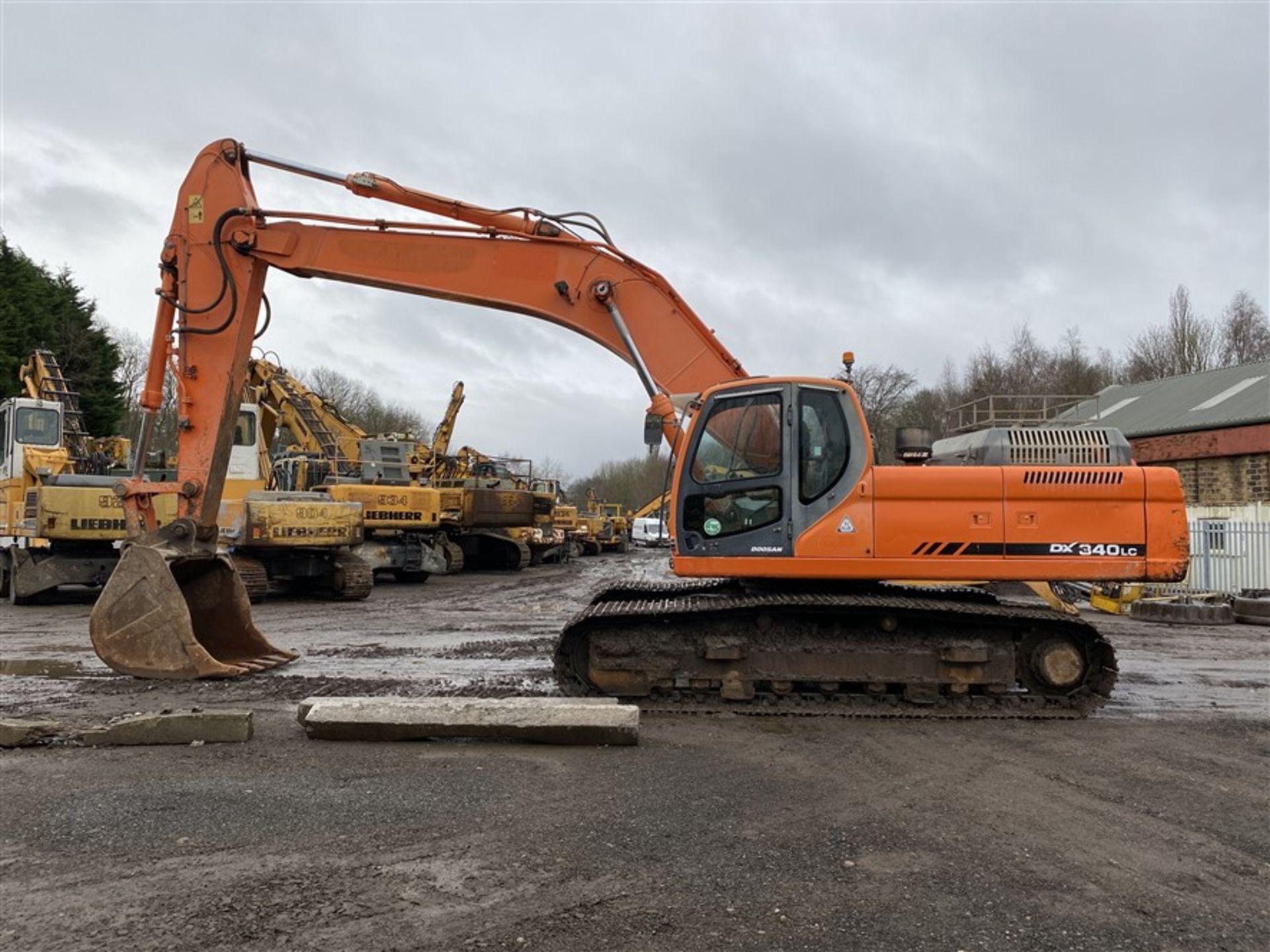 Doosan DX340LC Excavator - Image 3 of 4