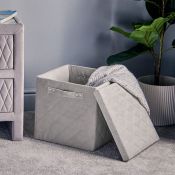 (NN68) Collapsible Quilted Velvet Storage Box Perfect for tidying away bits and bobs, this sto...