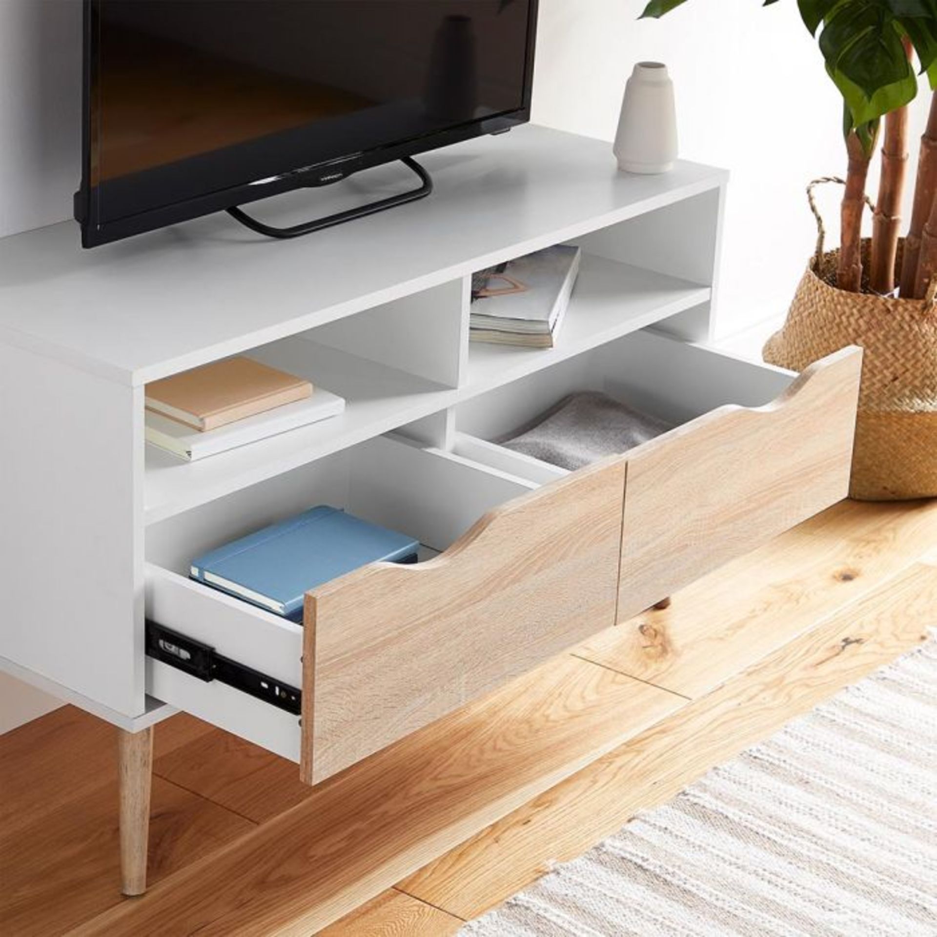 (V12) White & Oak Small TV Unit Split front features a 2 shelves and 2 drawers. Plenty of stor... - Image 4 of 4