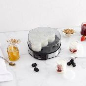 (S429) Digital Yoghurt Maker & 7 Jars Homemade yoghurt is easy with this Digital Yoghurt Maker...