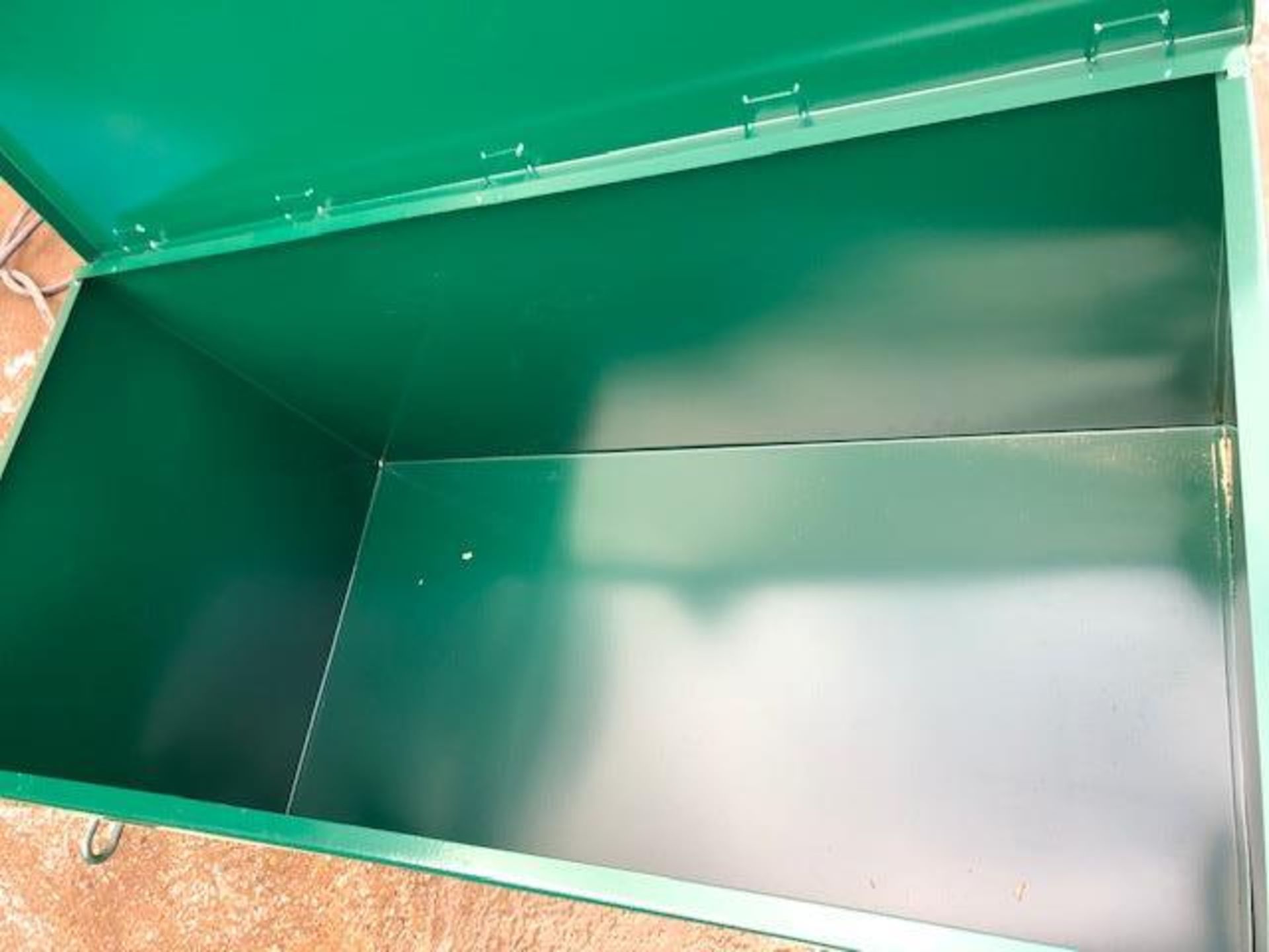 Green Van Vault /Box 1200 - Image 2 of 2