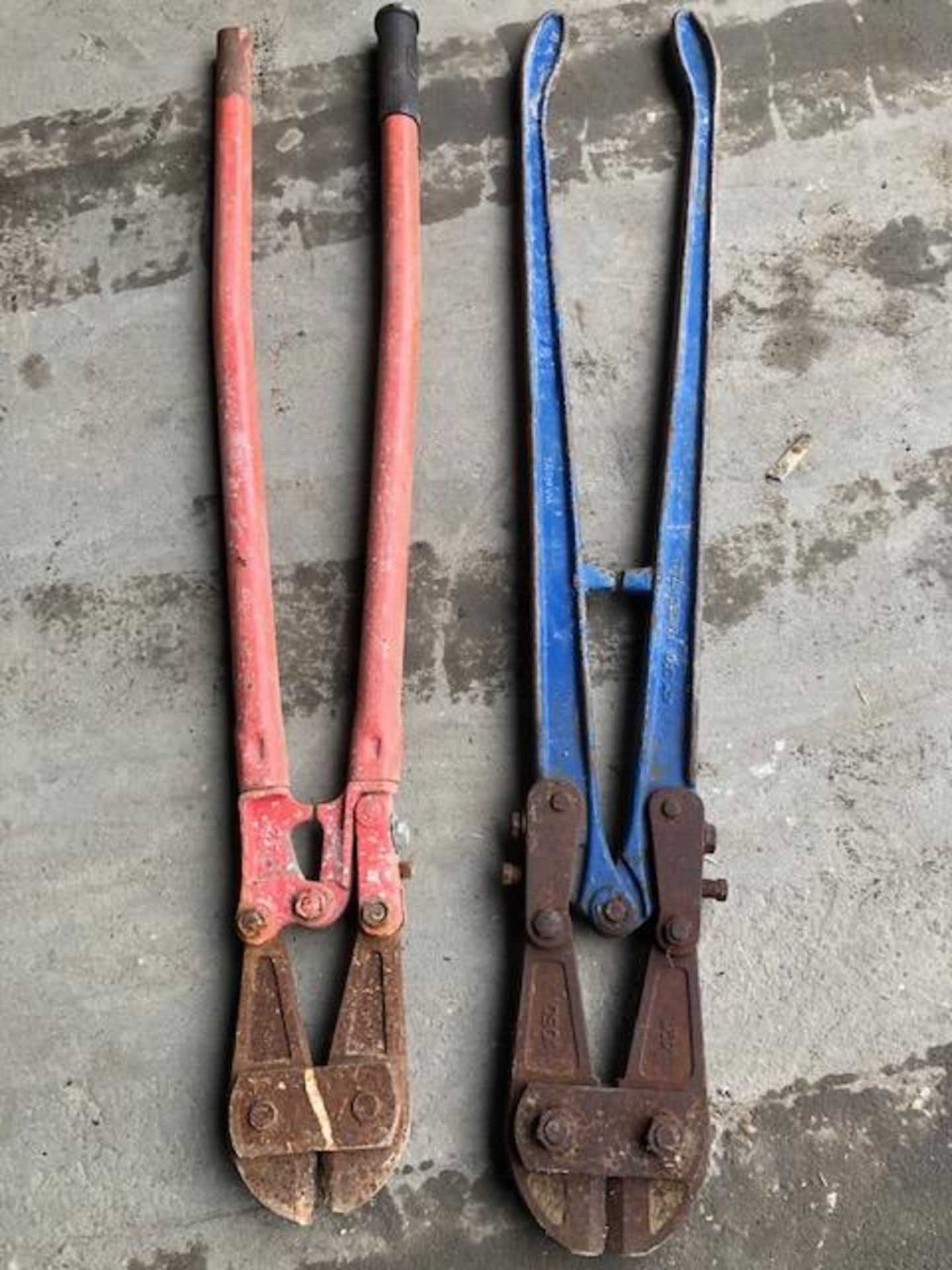 2x 42in very large bolt cutters