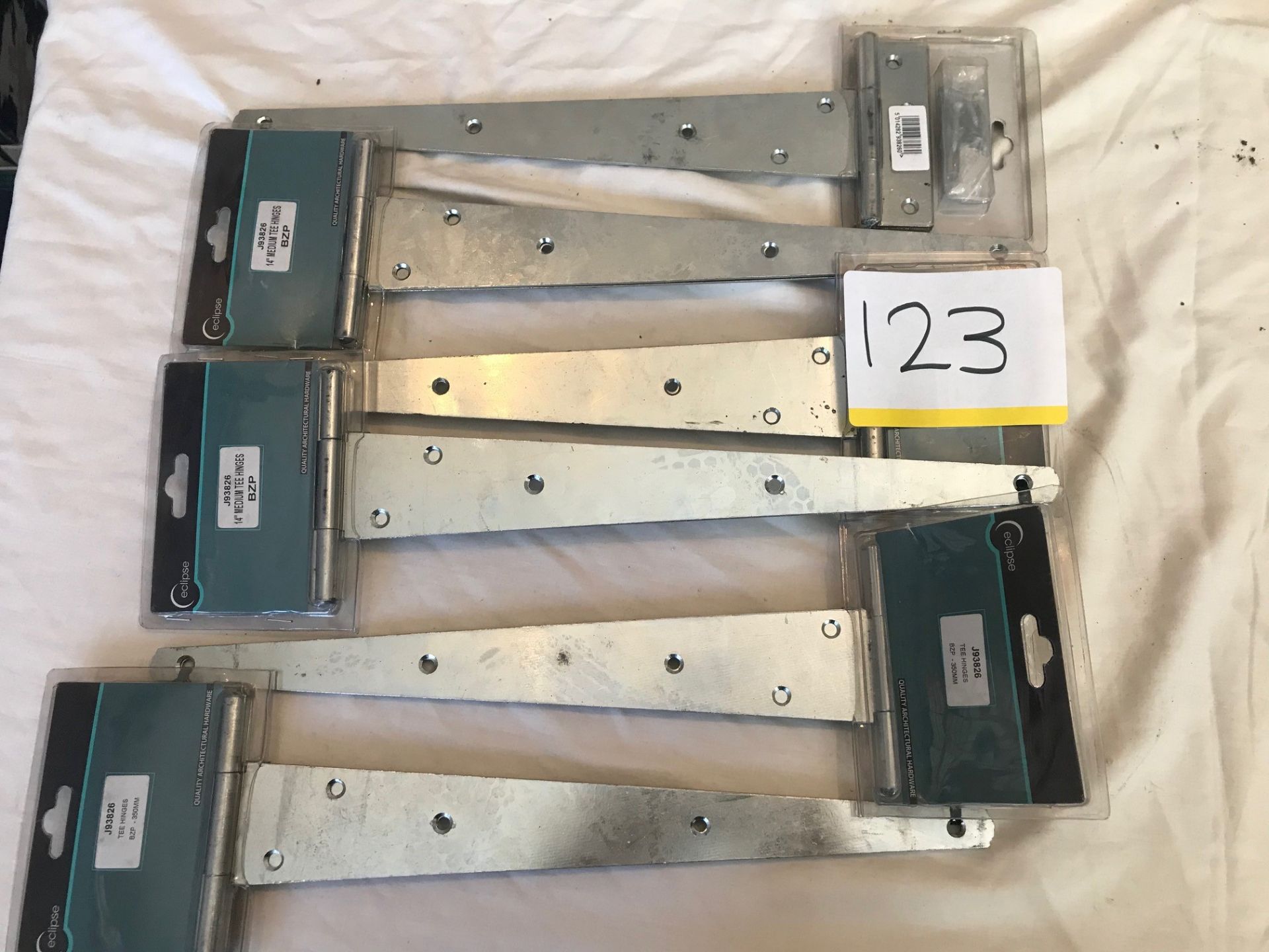 6 Pair x Tee Hinges