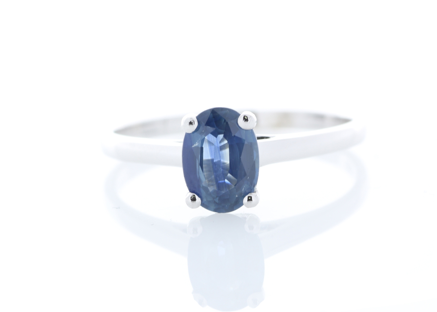 9ct White Gold Single Stone Oval Cut Sapphire Ring 1.08 Carats