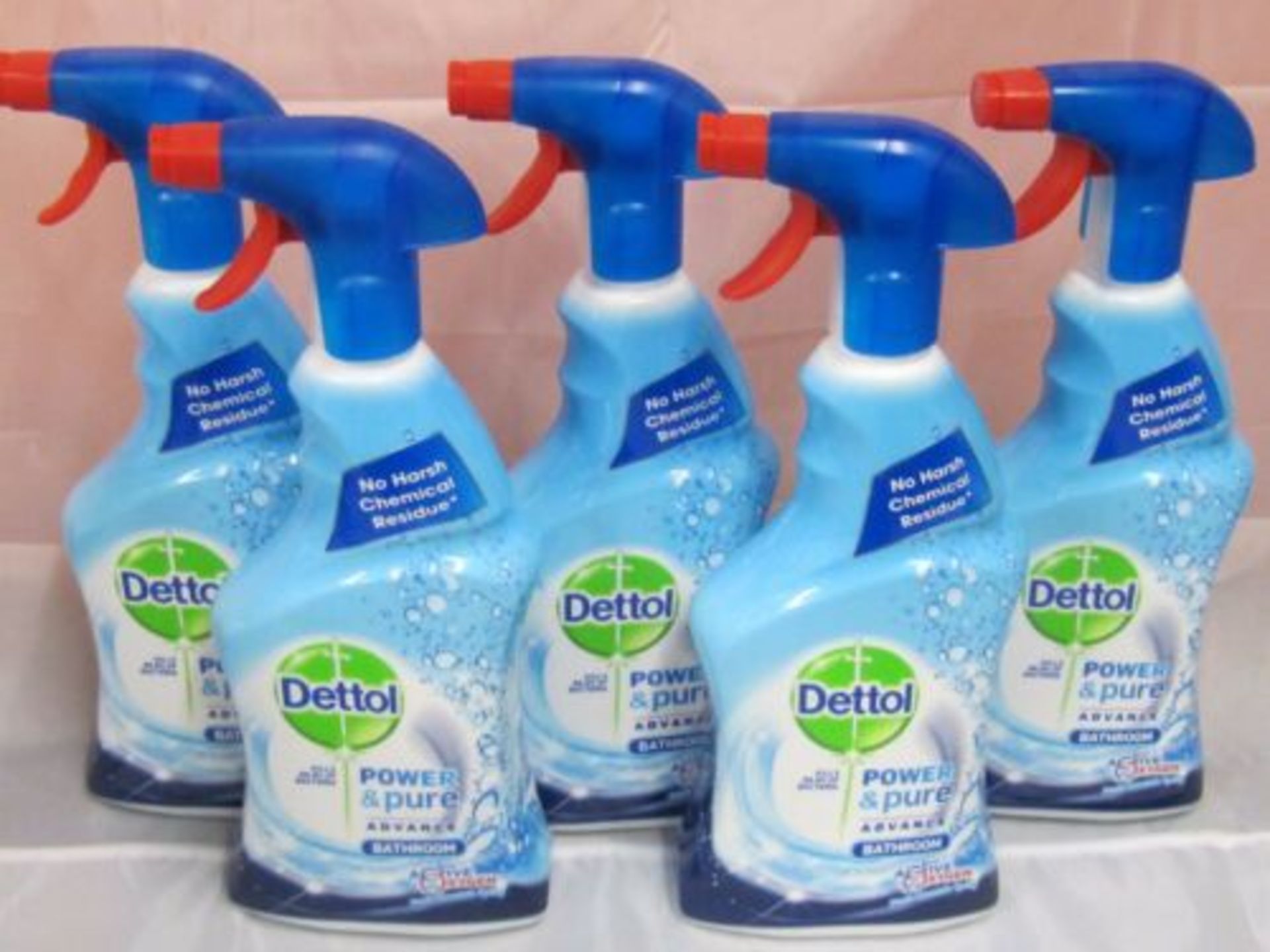 10 x Dettol Power & Pure Advance Bathroom Cleaner Spray. 750ml Each