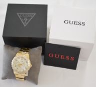 Guess W0335L2 Ladies watch