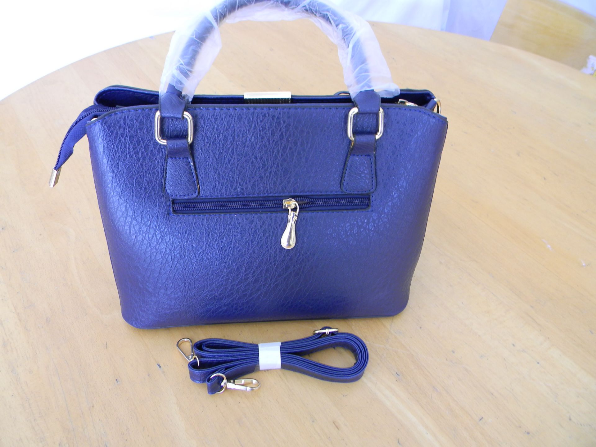 Blue Handbag Elegant design - Image 4 of 4