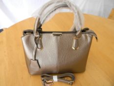 Metallic effect Handbag Elegant design