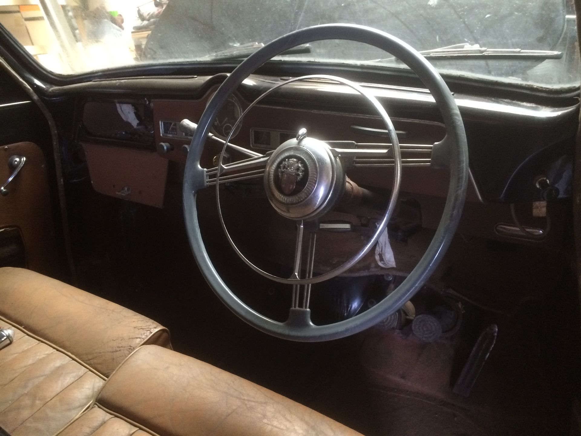 Austin A70 Hereford - for restoration - Image 6 of 13