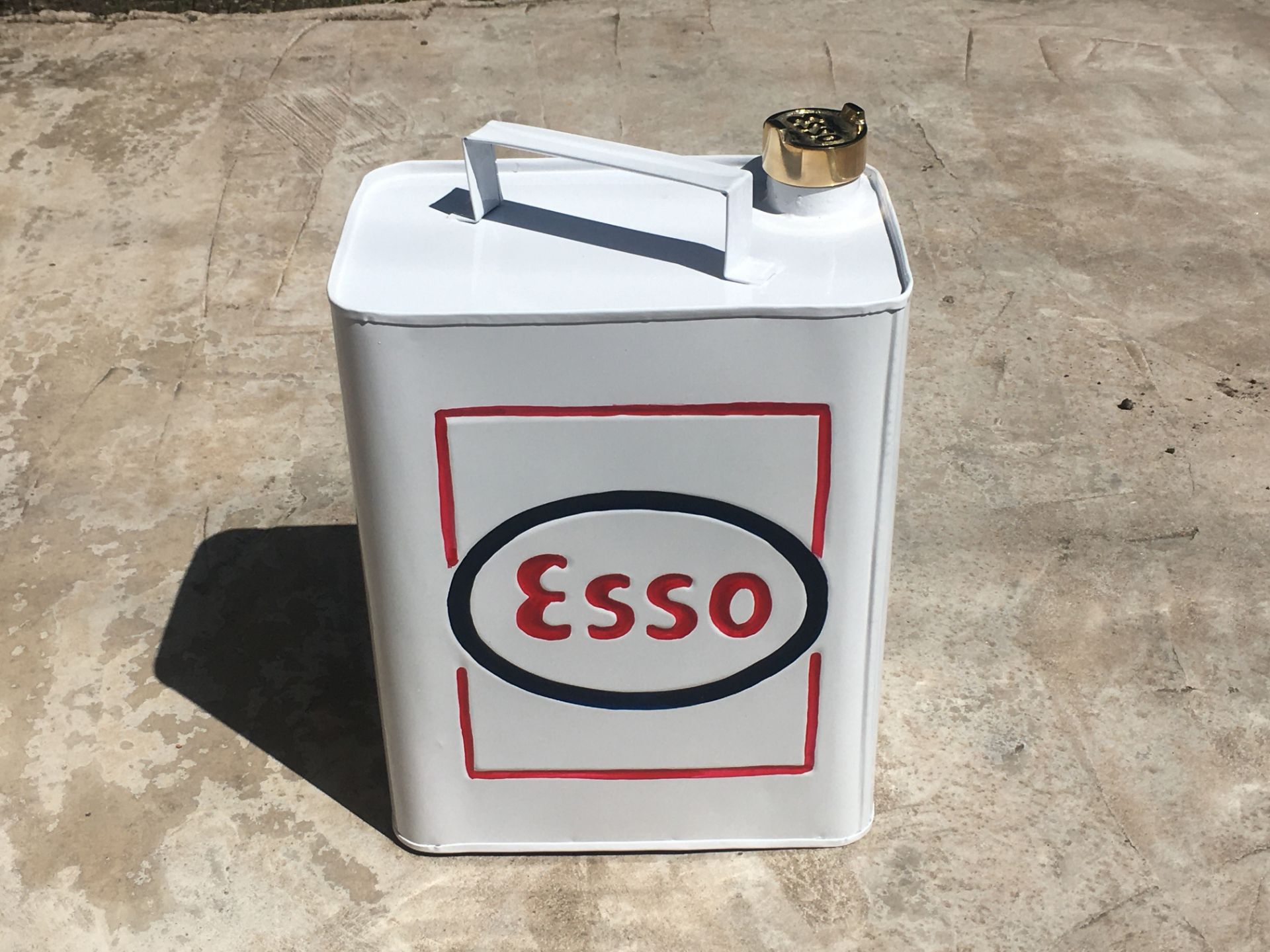 Esso Can & Large Cast Iron Esso Sign - Image 3 of 10