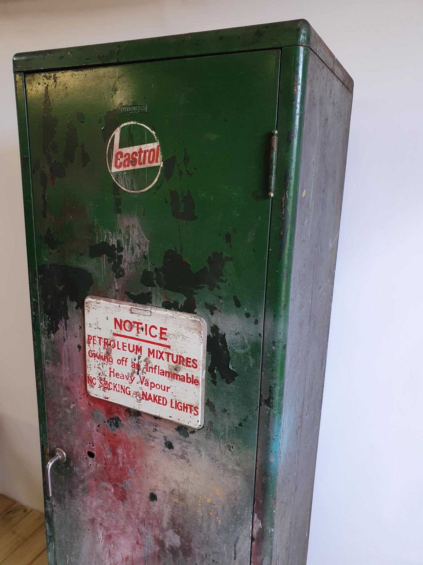 Vintage Castrol Oil Cabinet - Image 3 of 6