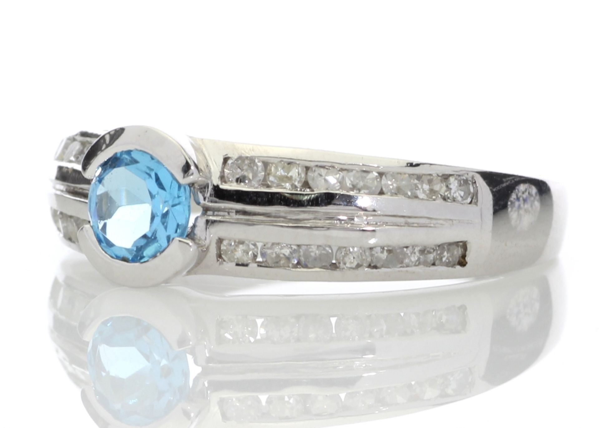 9ct White Gold Double Channel Set Diamond and Blue Topaz Ring 0.36 Carats - Image 2 of 5