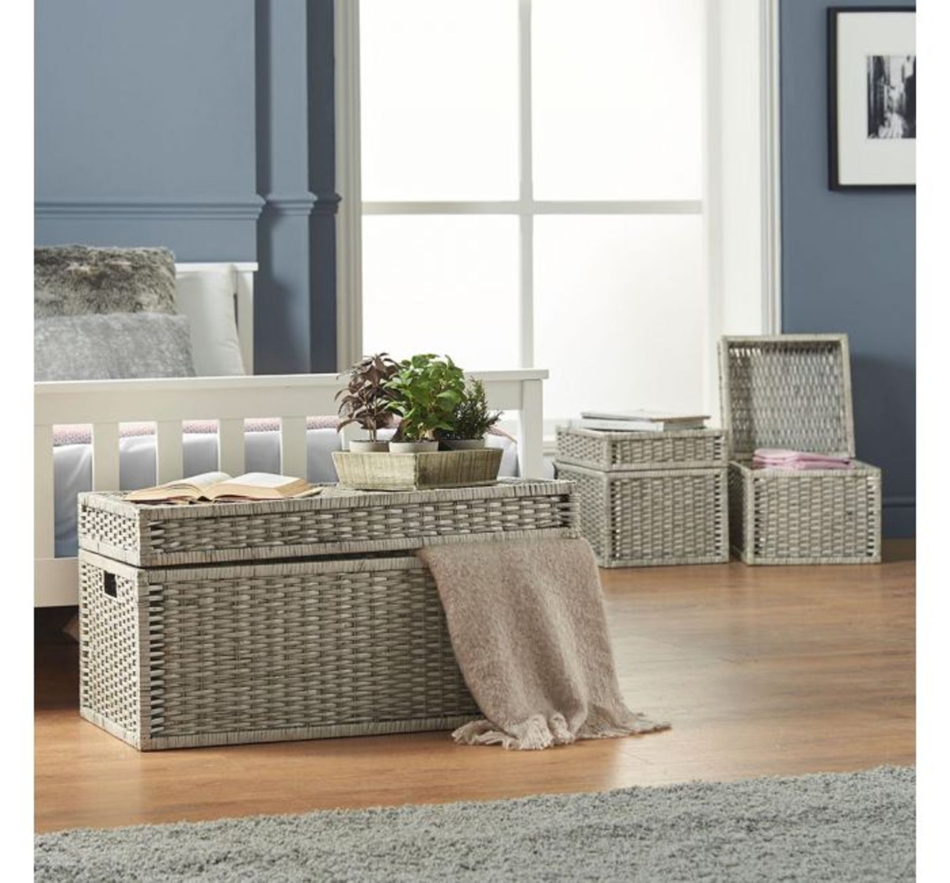 (D2) Set of 3 Large Wicker Storage Trunks Three classically stylish multi-purpose storage trun...