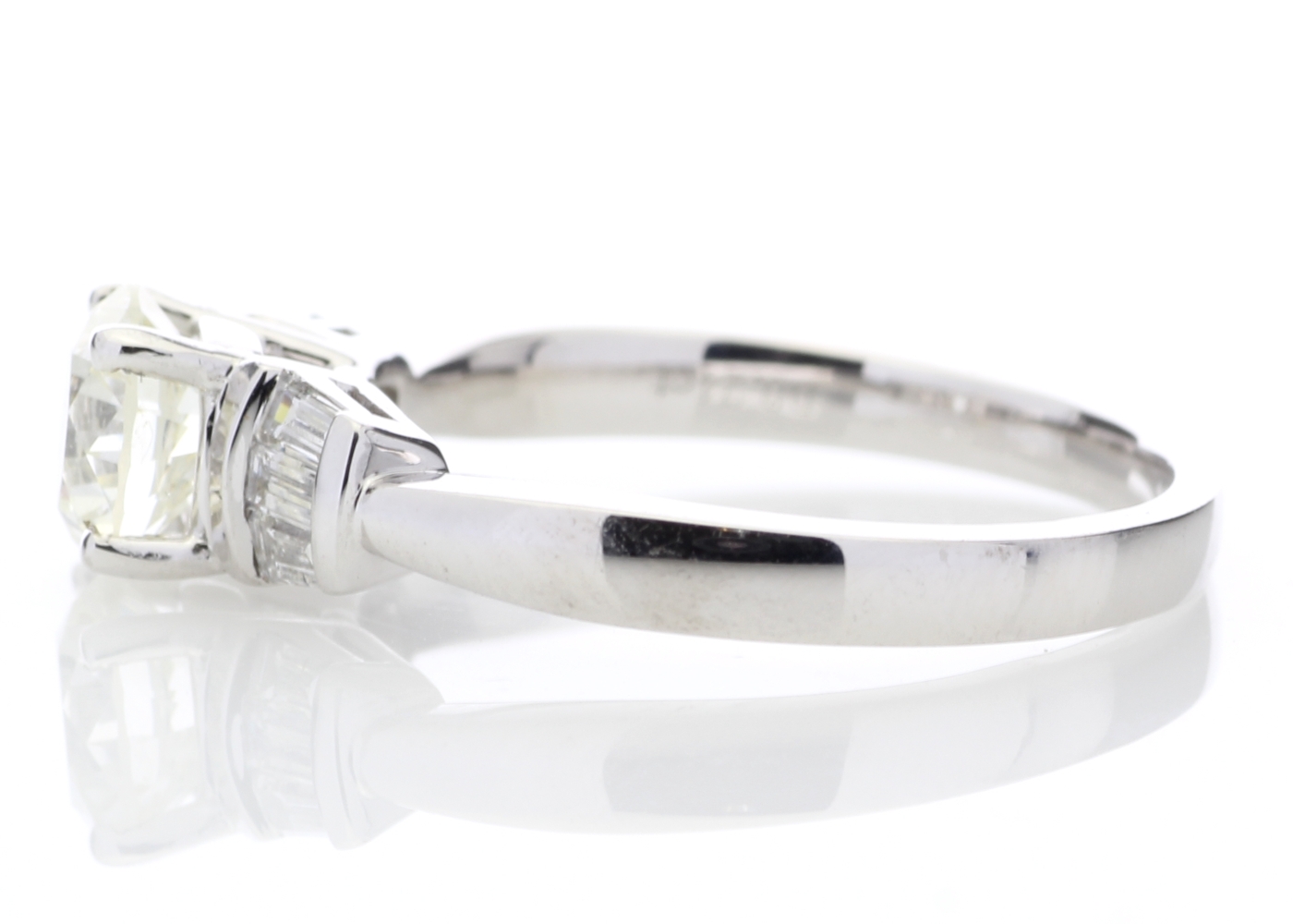 18ctWhite Gold Single Stone With Baguette Set Shoulders Diamond Ring (1.03) 1.26 Carats - Image 3 of 4