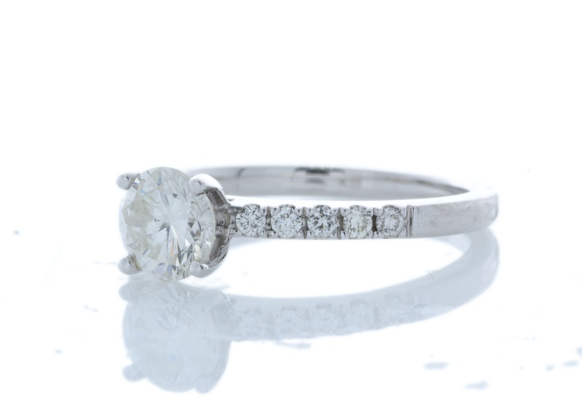 18ct White Gold Single Stone Prong Set With Stone Set Shoulders Diamond Ring 0.90 Carats - Image 3 of 5