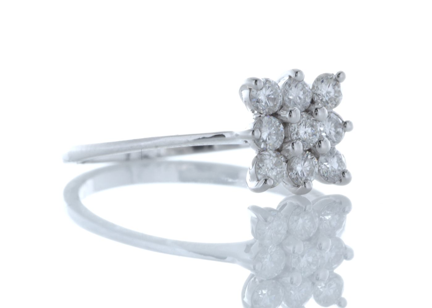 18ct White Gold Fancy Cluster Diamond Ring 0.45 Carats - Image 4 of 4