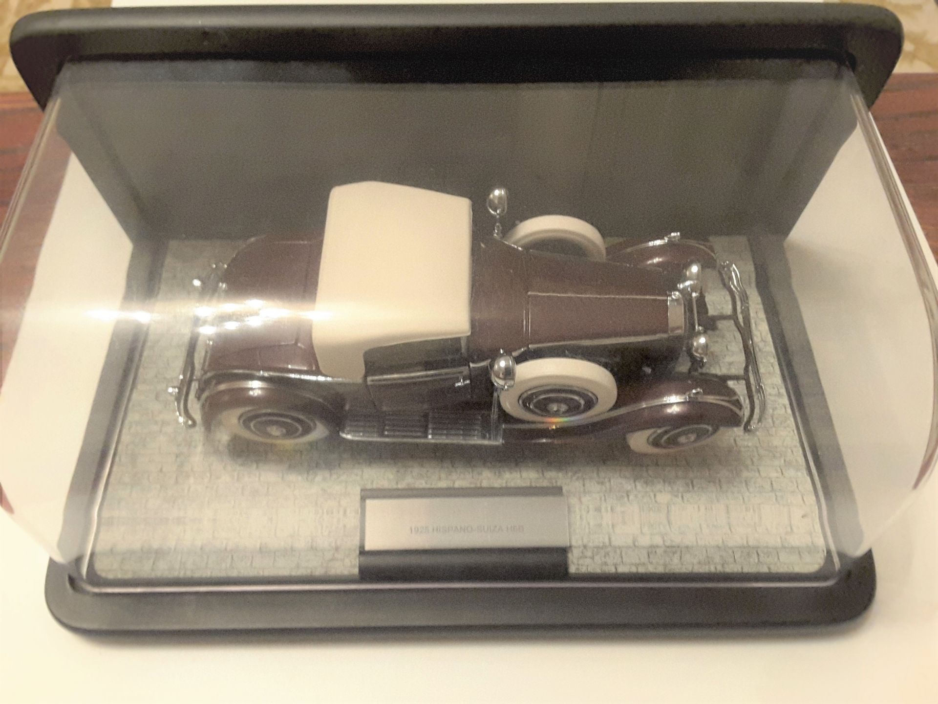 Franklin Mint Diecast 1925 Hispano-Suiza H6B - Image 4 of 11
