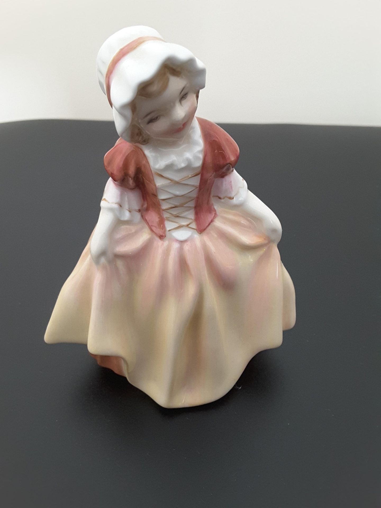 Royal Doulton 'Dinky Doo' Figurine - Image 2 of 4