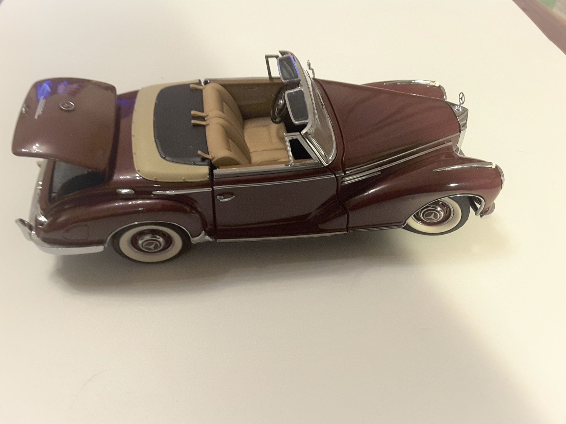 Franklin Mint Diecast 1957 Mercedes 300 Sc - Image 6 of 8