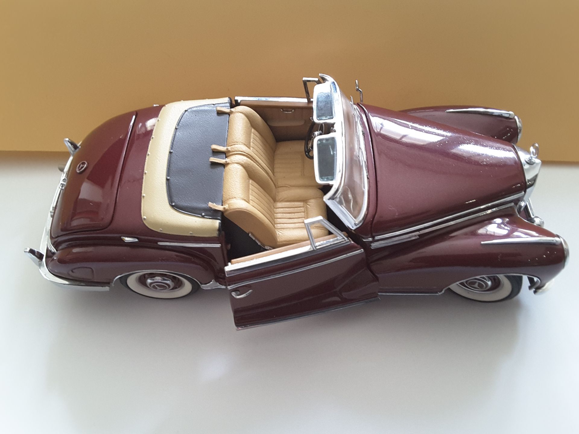 Franklin Mint Diecast 1957 Mercedes 300 Sc - Image 7 of 8