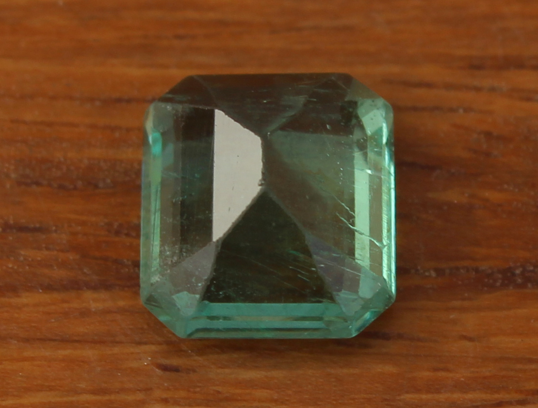 1.40 Ct Emerald - Image 4 of 5